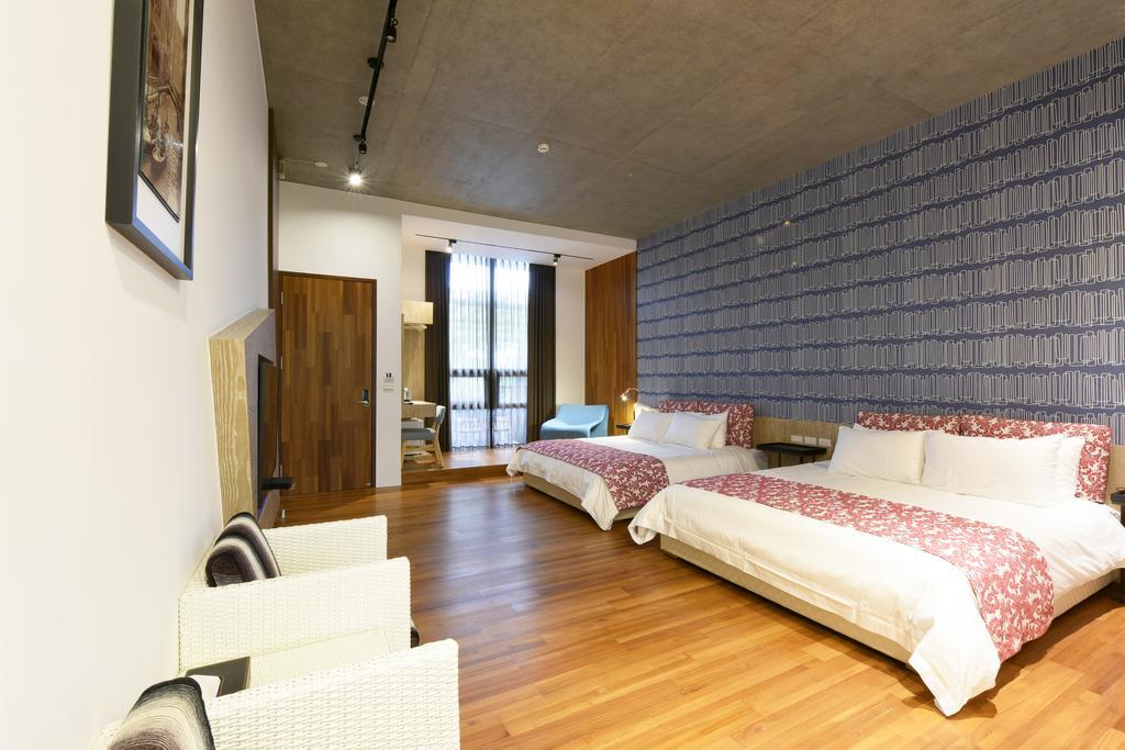On The Road B&B Jiaoxi Bagian luar foto
