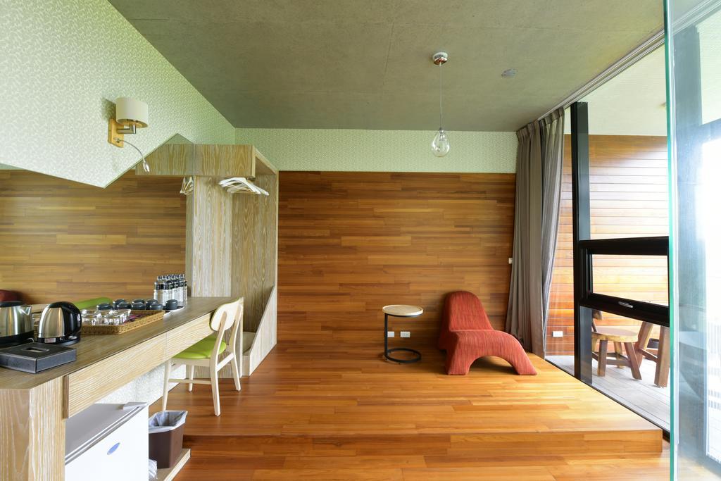 On The Road B&B Jiaoxi Bagian luar foto