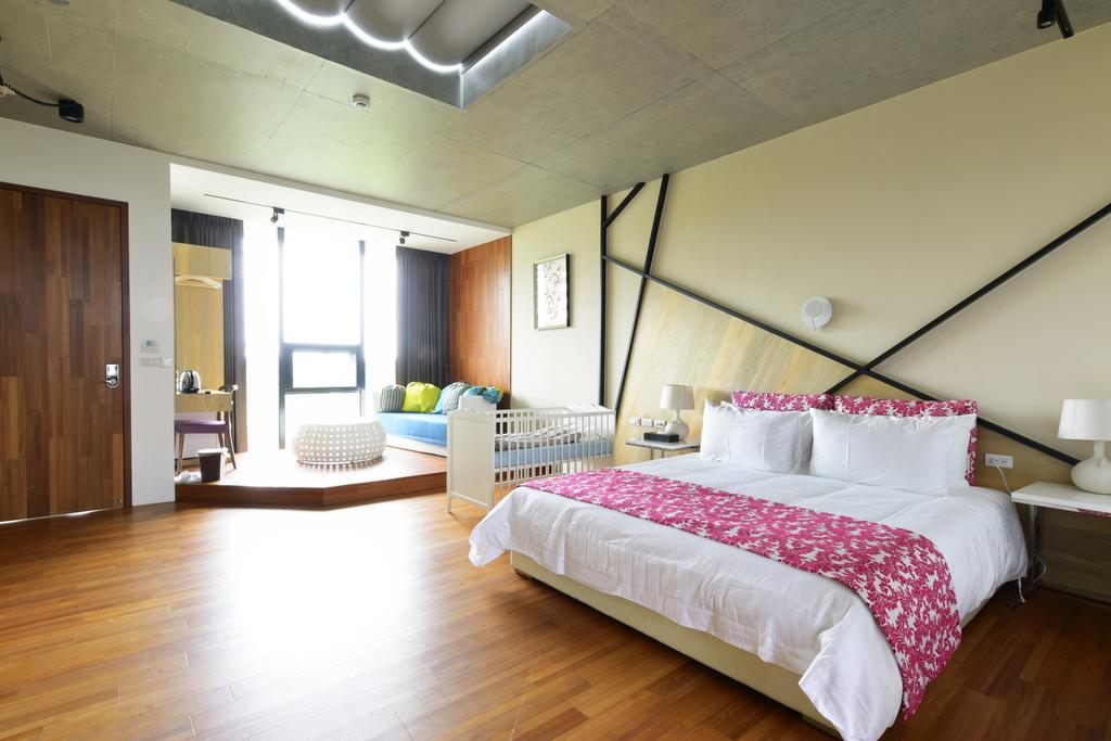 On The Road B&B Jiaoxi Bagian luar foto